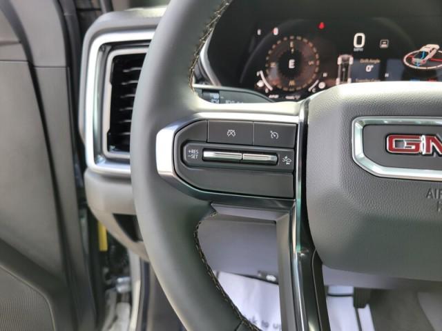 new 2025 GMC Canyon car, priced at $50,260