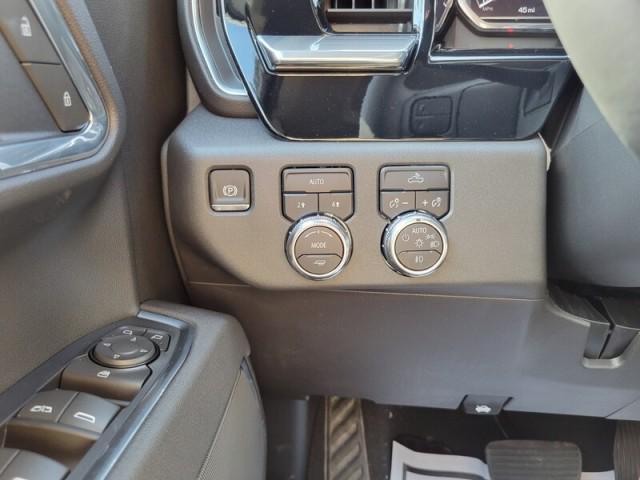 new 2025 GMC Sierra 1500 car, priced at $50,390