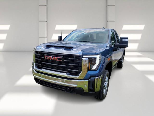 new 2025 GMC Sierra 2500 car, priced at $51,000