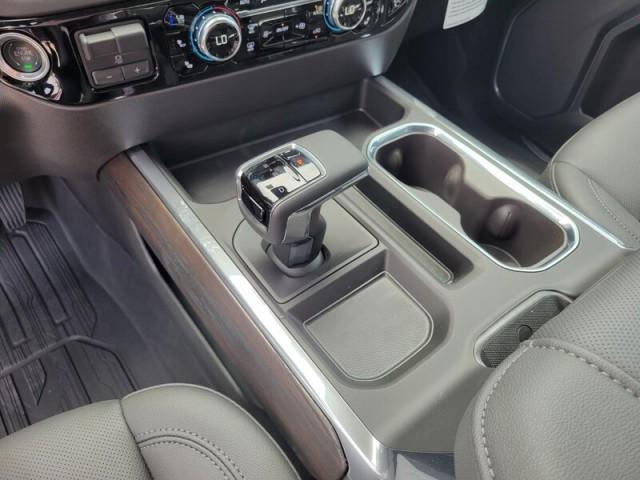 new 2025 GMC Sierra 1500 car, priced at $51,225