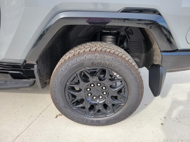new 2025 GMC HUMMER EV Pickup car, priced at $93,910
