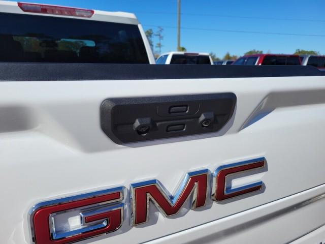 new 2025 GMC Sierra 1500 car, priced at $57,250