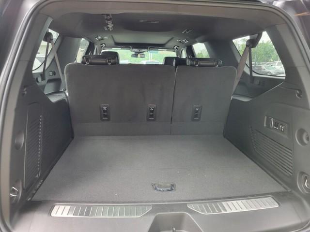 used 2024 GMC Yukon XL car, priced at $73,999