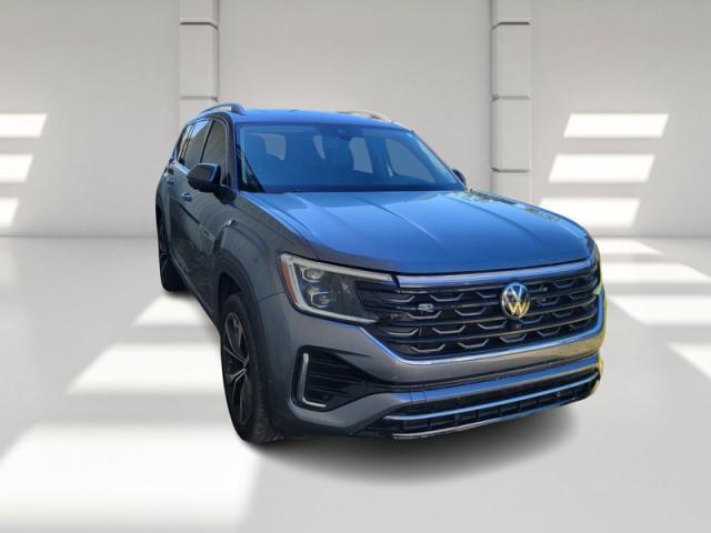 used 2024 Volkswagen Atlas car, priced at $37,499