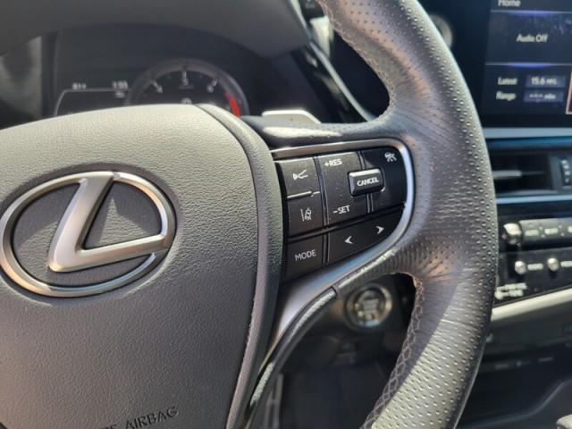 used 2022 Lexus ES 350 car, priced at $37,369