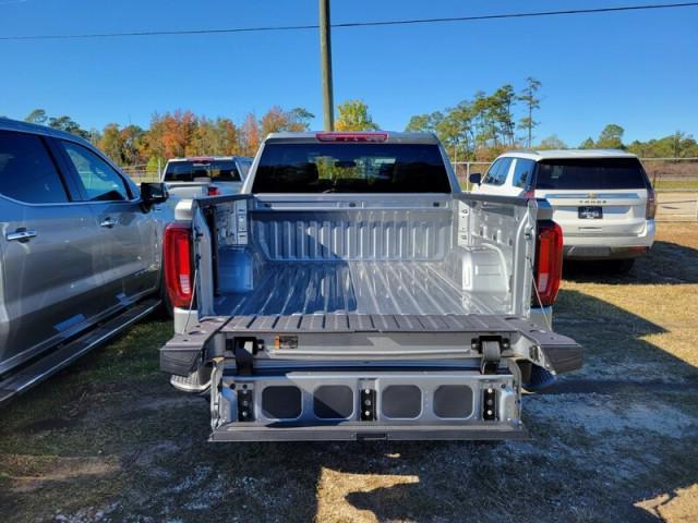 new 2025 GMC Sierra 1500 car, priced at $52,745