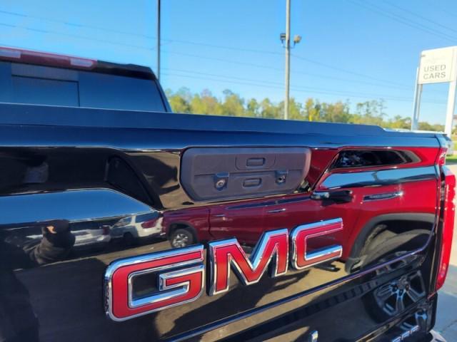 used 2021 GMC Sierra 1500 car, priced at $43,499