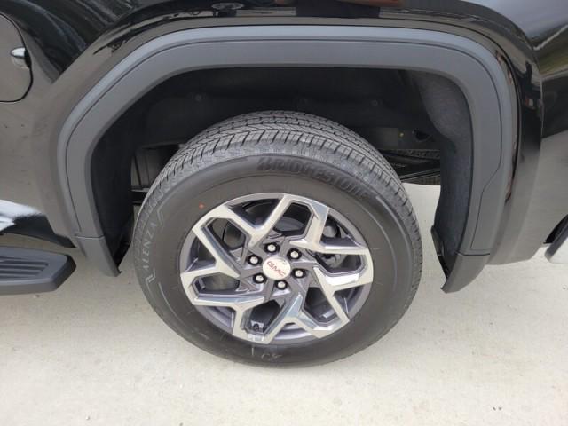 new 2025 GMC Sierra 1500 car, priced at $55,220