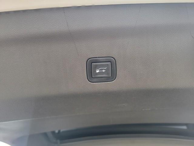 used 2021 GMC Yukon car, priced at $53,399