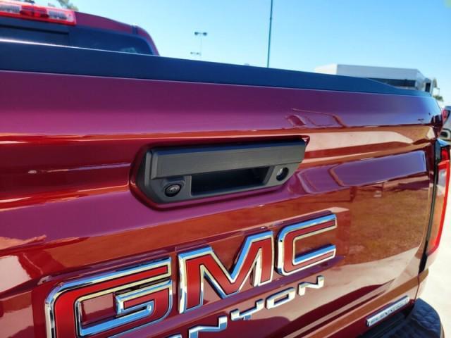 new 2025 GMC Canyon car, priced at $45,165