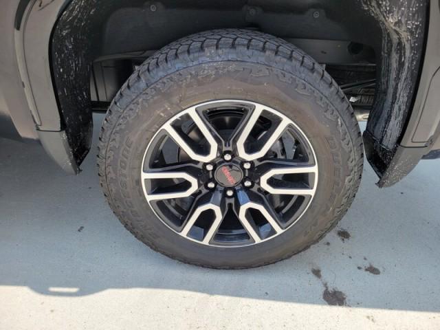 new 2025 GMC Sierra 1500 car, priced at $64,305