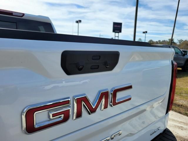 new 2025 GMC Sierra 1500 car, priced at $55,520