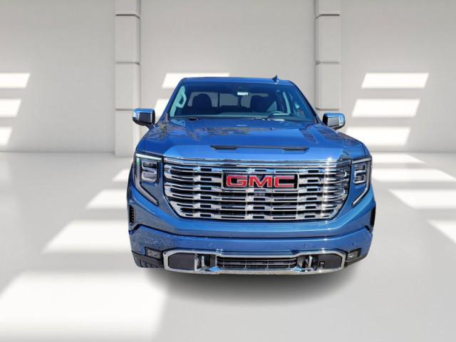 new 2025 GMC Sierra 1500 car, priced at $69,605