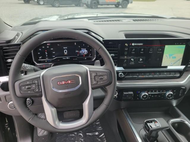 new 2025 GMC Sierra 1500 car, priced at $52,440