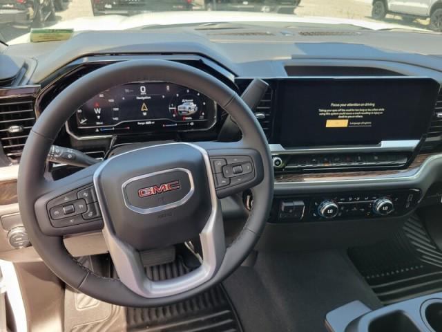 new 2025 GMC Sierra 1500 car, priced at $53,745