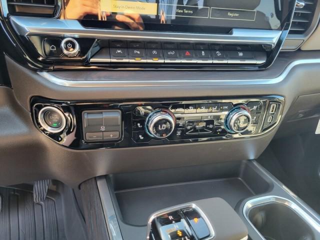 new 2025 GMC Sierra 1500 car, priced at $57,975