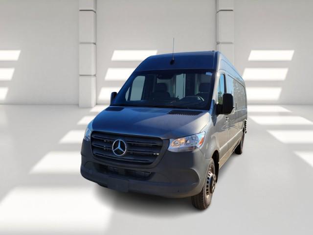 used 2022 Mercedes-Benz Sprinter 4500 car, priced at $77,992