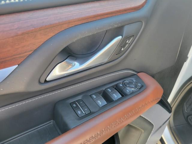 used 2024 GMC Yukon XL car, priced at $80,399