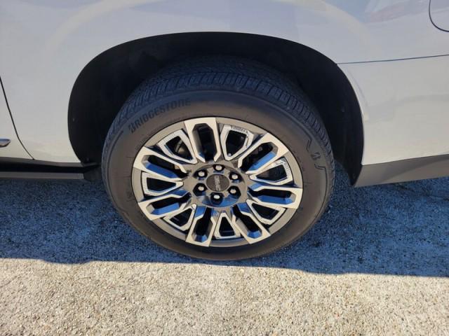 used 2024 GMC Yukon XL car, priced at $80,399