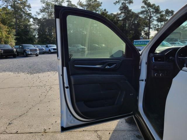 used 2022 GMC Yukon XL car, priced at $50,199