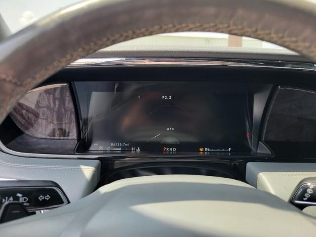 used 2019 Lincoln Navigator car, priced at $36,097