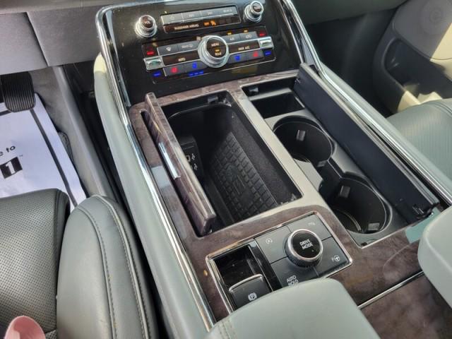 used 2019 Lincoln Navigator car, priced at $36,097