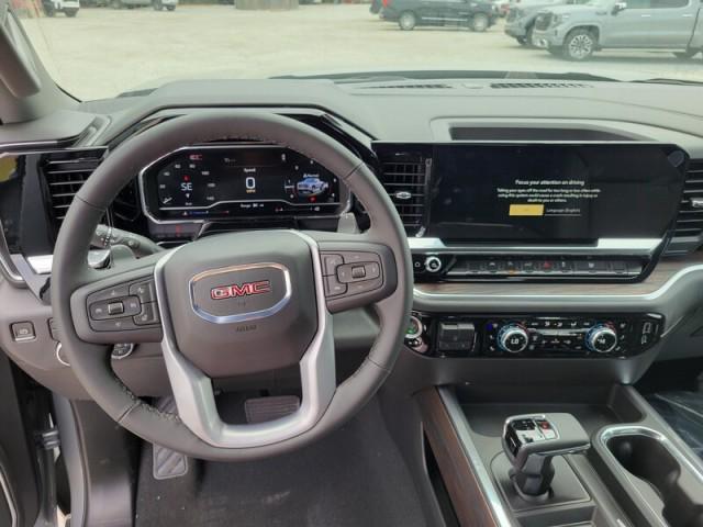 new 2025 GMC Sierra 1500 car, priced at $55,540