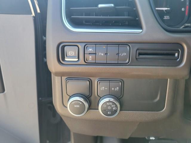 used 2021 GMC Yukon XL car, priced at $50,999