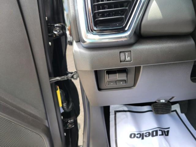 new 2025 GMC Canyon car, priced at $38,800