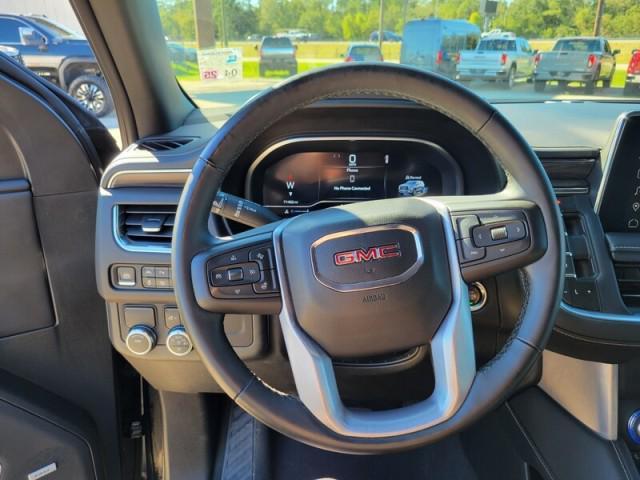 used 2023 GMC Yukon XL car, priced at $53,451