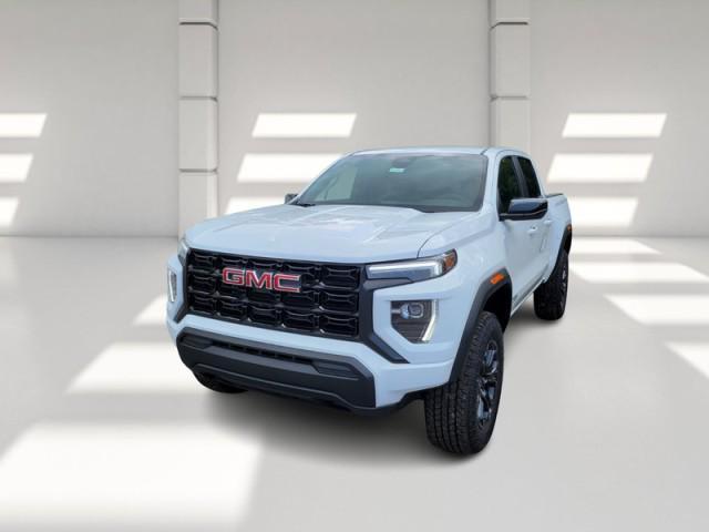 new 2025 GMC Canyon car, priced at $38,355