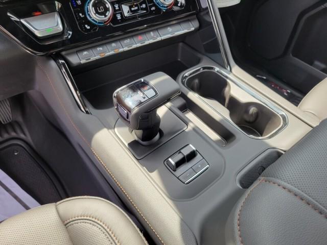 new 2025 GMC Sierra 1500 car, priced at $62,455