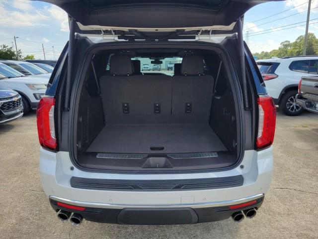 used 2021 GMC Yukon XL car, priced at $49,899