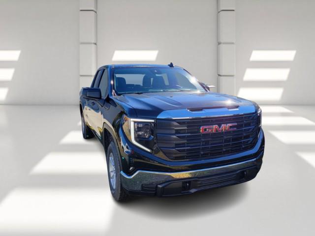 new 2025 GMC Sierra 1500 car, priced at $42,240