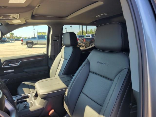 new 2026 GMC Sierra 1500 car, priced at $73,085