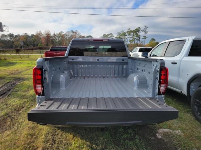 new 2025 GMC Sierra 1500 car, priced at $39,740