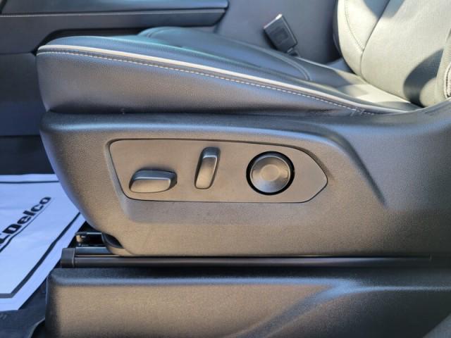 used 2022 GMC Yukon car, priced at $51,199