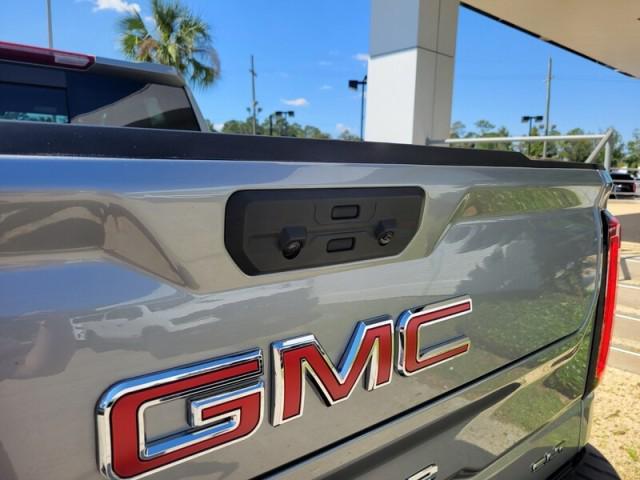 new 2025 GMC Sierra 1500 car, priced at $58,975