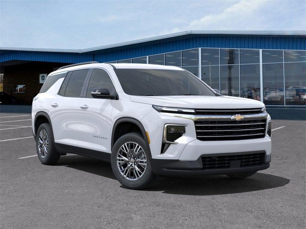 new 2025 Chevrolet Traverse car, priced at $42,545
