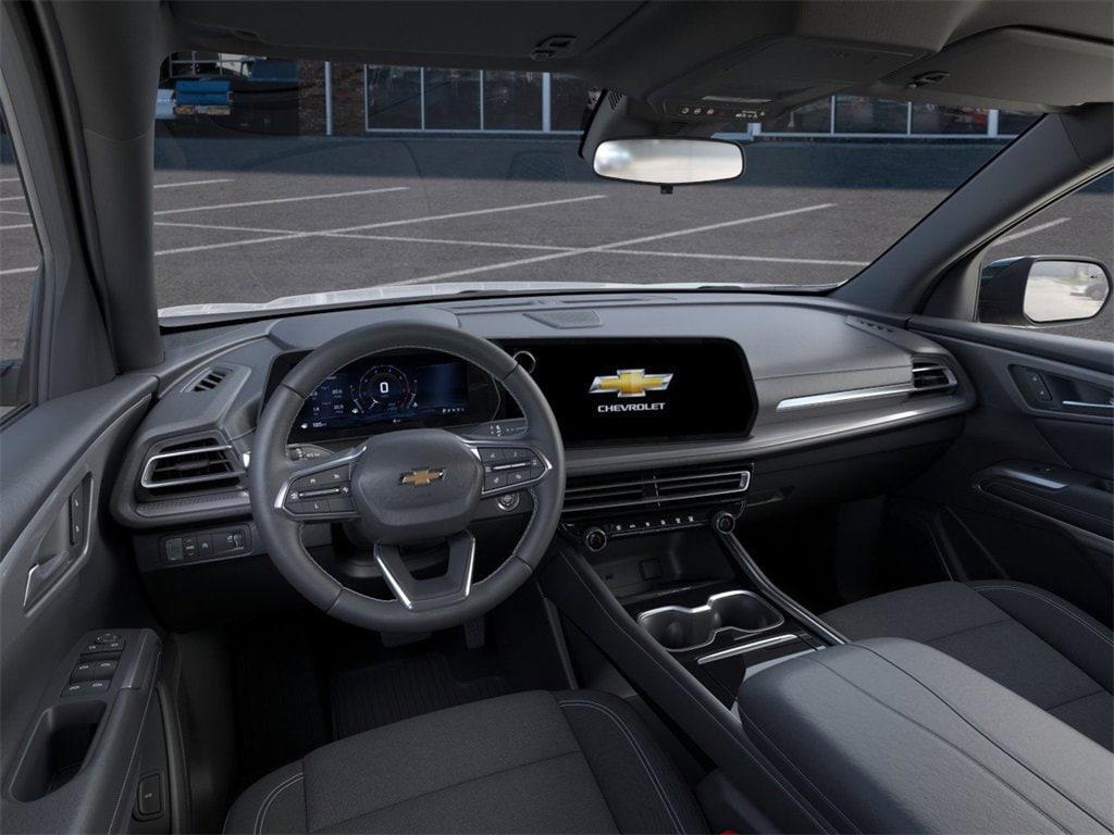 new 2025 Chevrolet Traverse car, priced at $42,545