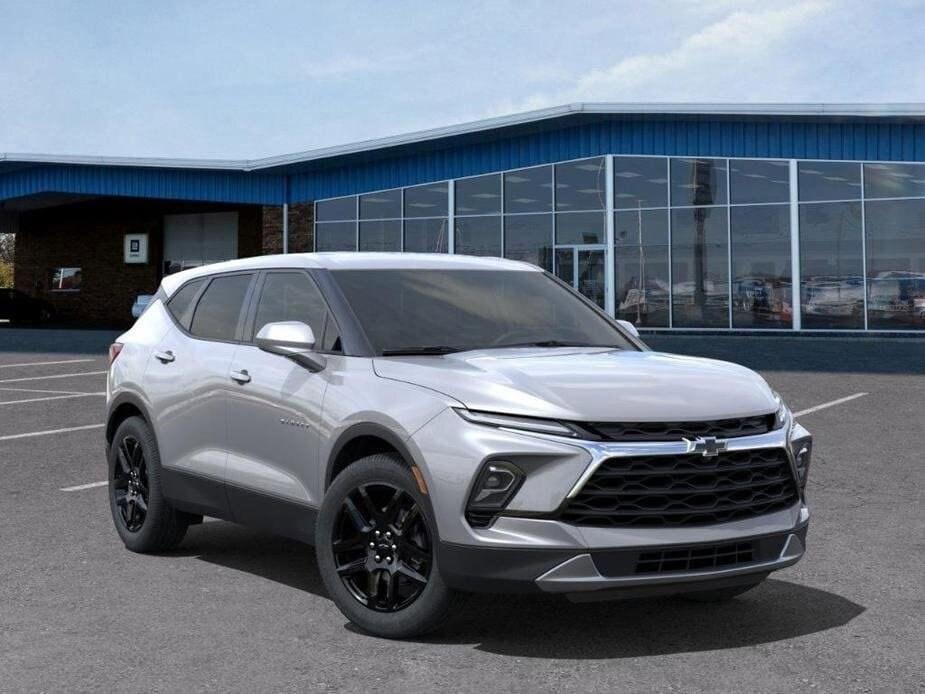 new 2025 Chevrolet Blazer car, priced at $40,785