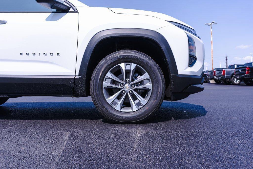 new 2026 Chevrolet Equinox car, priced at $32,340