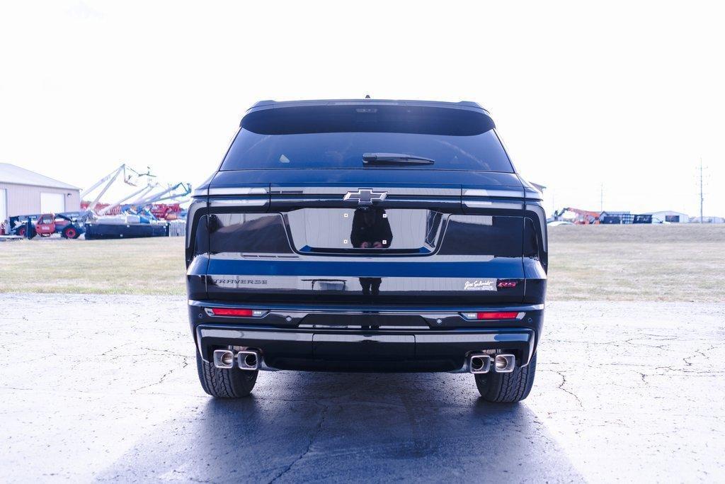 new 2026 Chevrolet Traverse car, priced at $55,555
