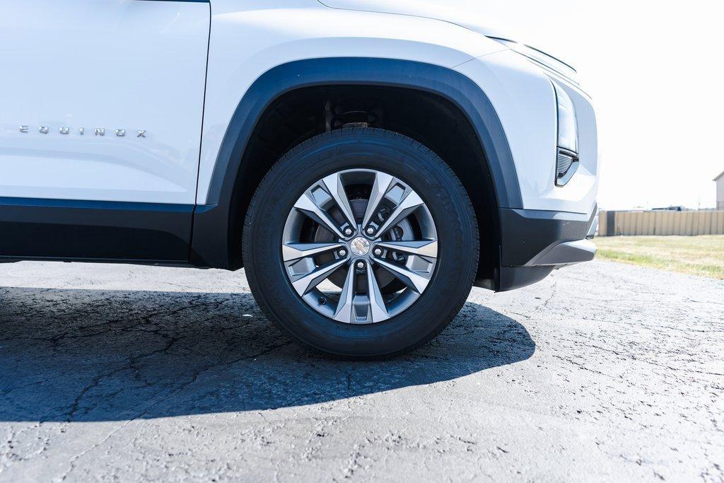 new 2026 Chevrolet Equinox car, priced at $31,600