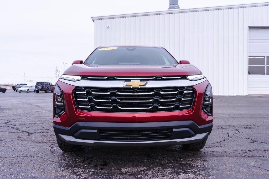 new 2025 Chevrolet Equinox car, priced at $29,450