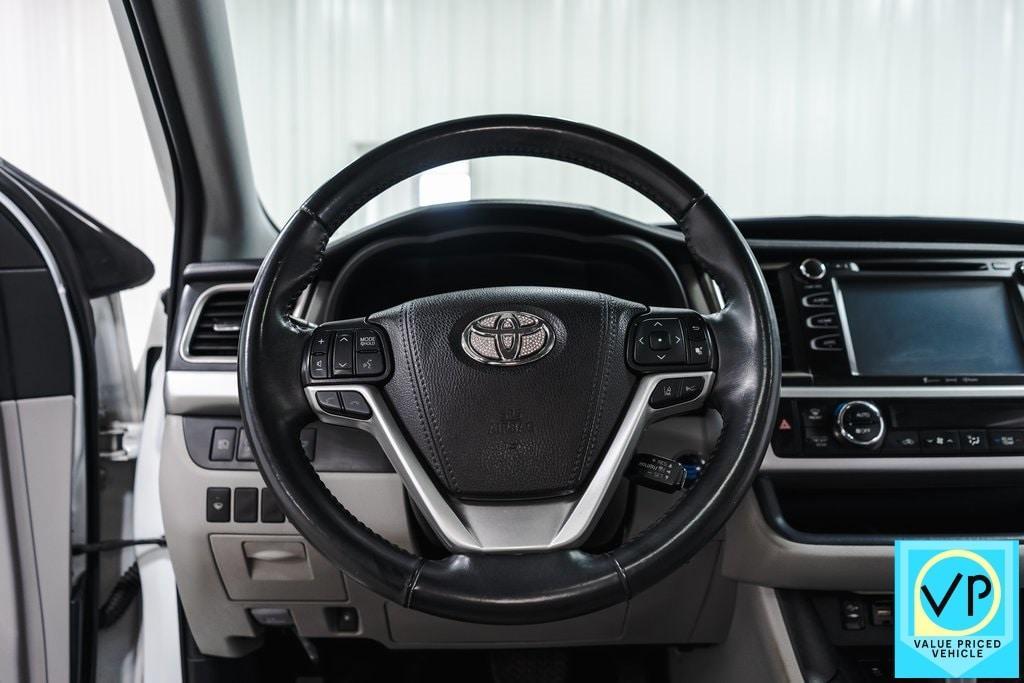used 2019 Toyota Highlander car, priced at $24,245