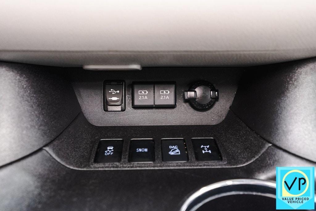 used 2019 Toyota Highlander car, priced at $24,245