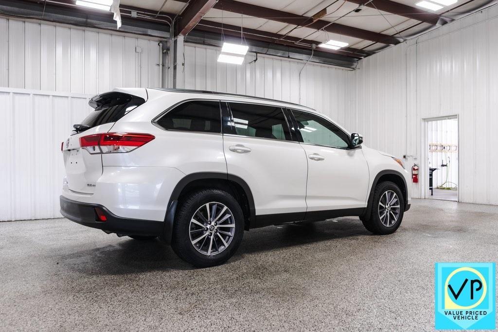 used 2019 Toyota Highlander car, priced at $24,245