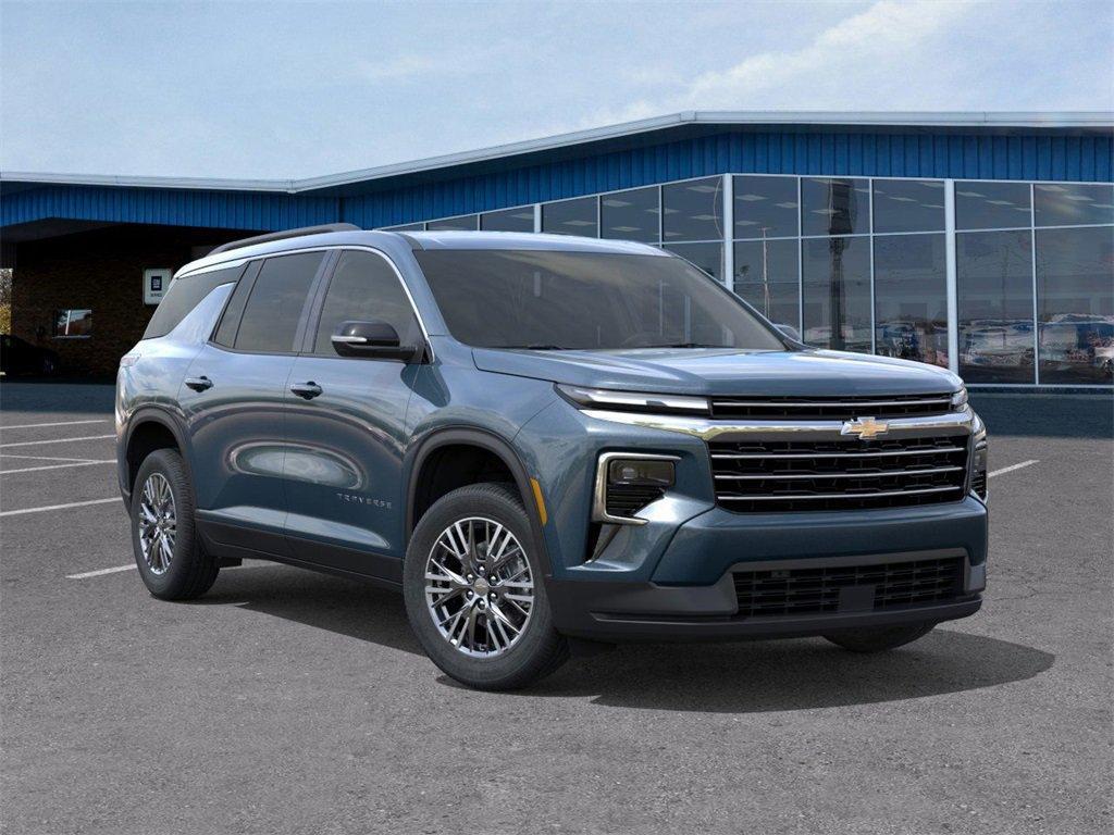 new 2025 Chevrolet Traverse car, priced at $42,560
