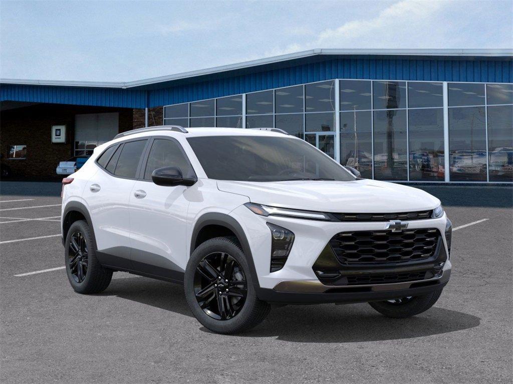 new 2025 Chevrolet Trax car